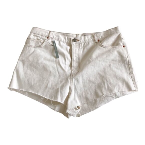 NWT ASOS off white-cream jean shorts, Size 14 - Picture 1 of 6